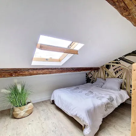Joli Meuble Equipe * Beziers